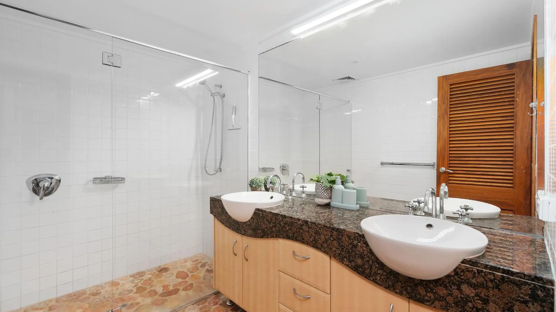 Cove Point Apartment Noosa Heads Australia